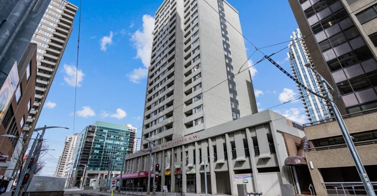 924 7th Avenue SW, Calgary, AB, T2P 1A6 - 3