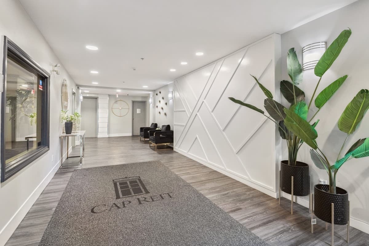 1017 11 Avenue SW, Calgary, AB, T2R 0G1 - 6