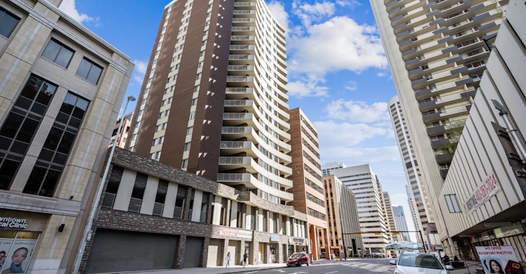 912 6th Avenue SW, Calgary, AB, T2P 0V6 - 5