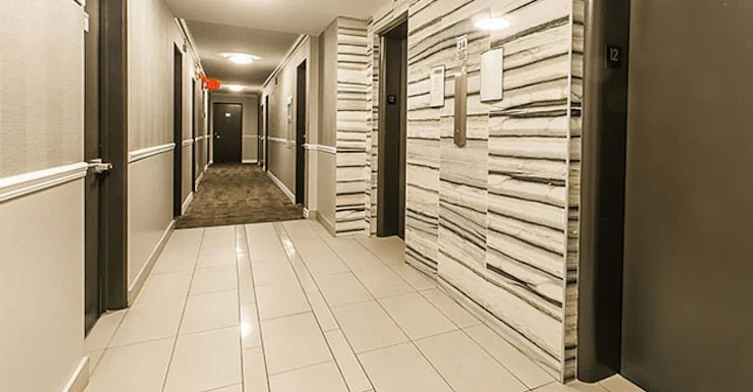 9999 111th Street NW, Edmonton, AB, T5K 1K3 - 17