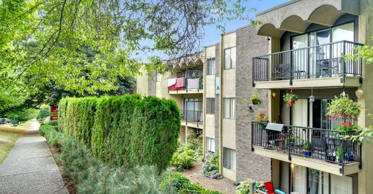 430 11th Street, New Westminster, BC, V3M 4E7