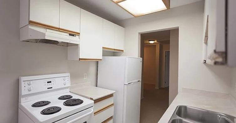430 11th Street, New Westminster, BC, V3M 4E7 - 4