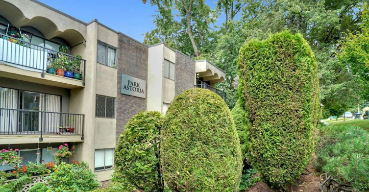 430 11th Street, New Westminster, BC, V3M 4E7 - 8