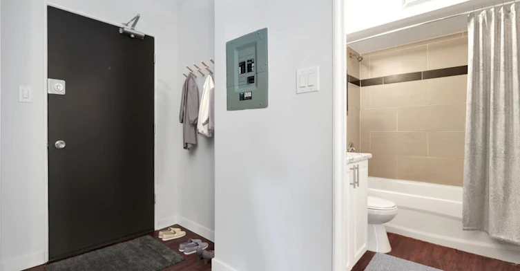 101 Royal Avenue, New Westminster, BC, V3L 1H1 - 13