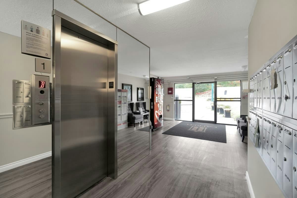 2010 St. Johns Street, Port Moody, BC, V3H 2A2 - 8