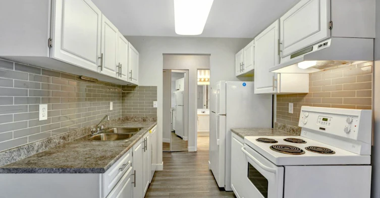 11675 Seventh Avenue, Richmond, BC, V7E 4X2 - 4