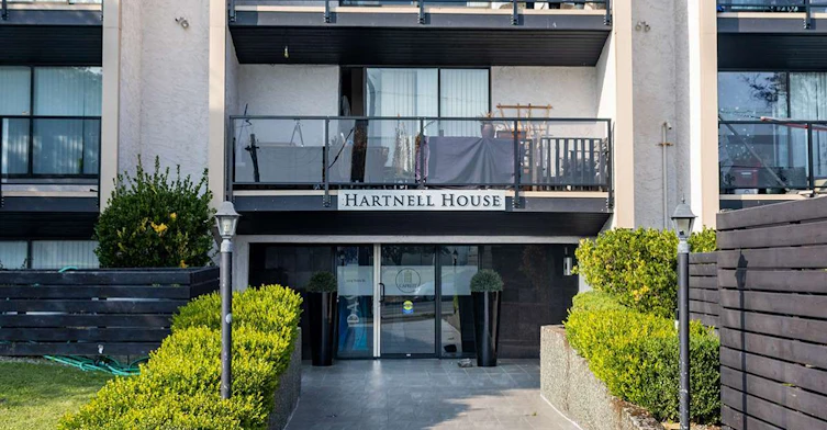 1204 Yates Street, Victoria, BC, V8V 4V1 - 6