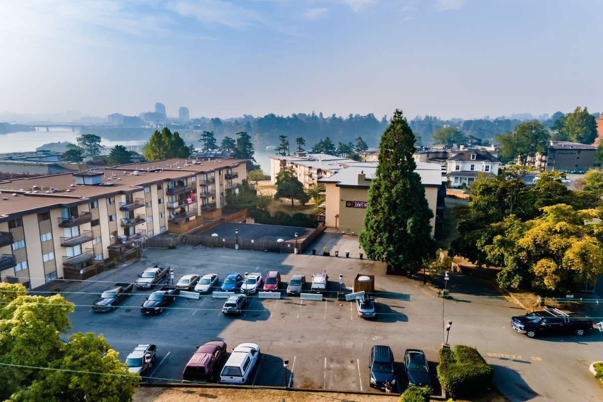 243 East Gorge Road, Victoria, BC, V9A 1L1 - 15