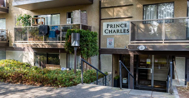 243 East Gorge Road, Victoria, BC, V9A 1L1 - 9