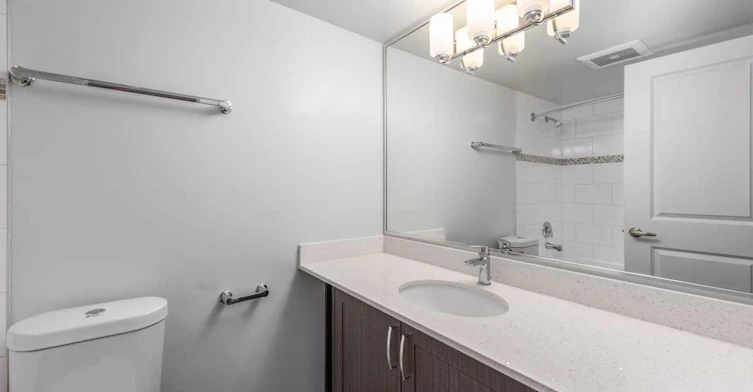 3220 Quadra Street, Saanich, BC, V8X 1G4 - 12