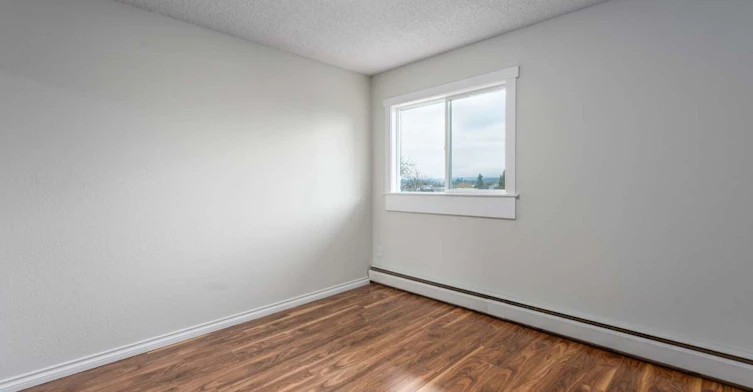 3220 Quadra Street, Saanich, BC, V8X 1G4 - 13