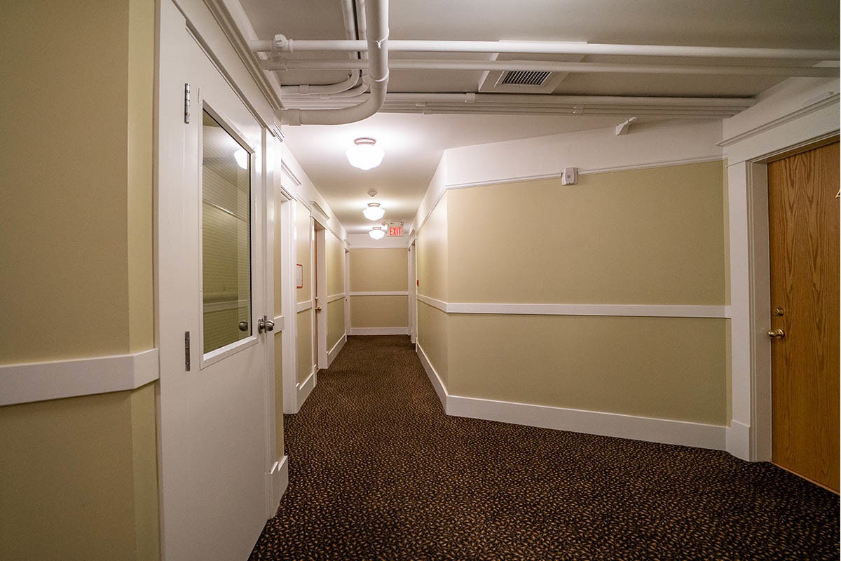 1030 Cook Street, Victoria, BC, V8V 3Z8 - 9