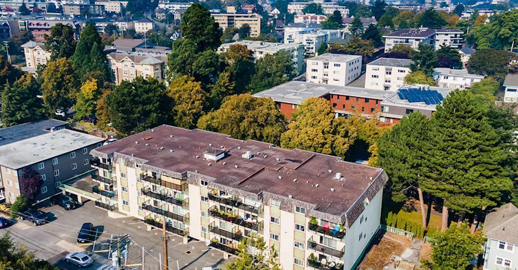 955 Humboldt Street, Victoria, BC, V8V 2Z9 - 4