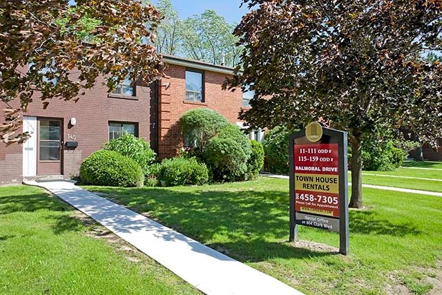  Balmoral Drive, Brampton, ON, L6T 1V3