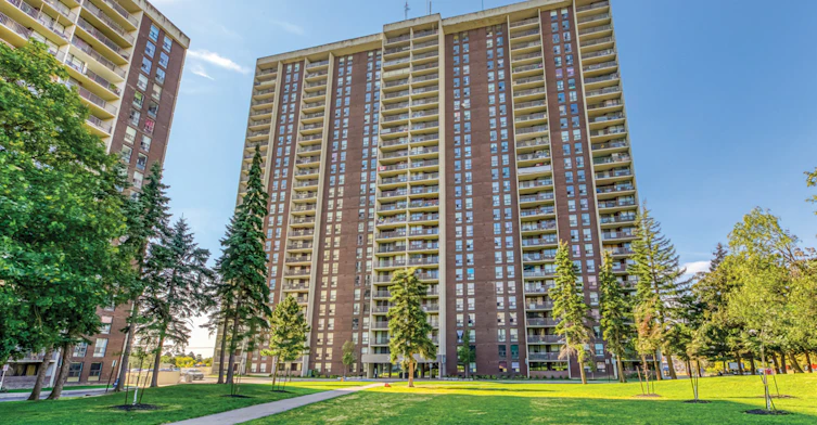 3 Knightsbridge Road, Brampton, ON, L6T 3X3