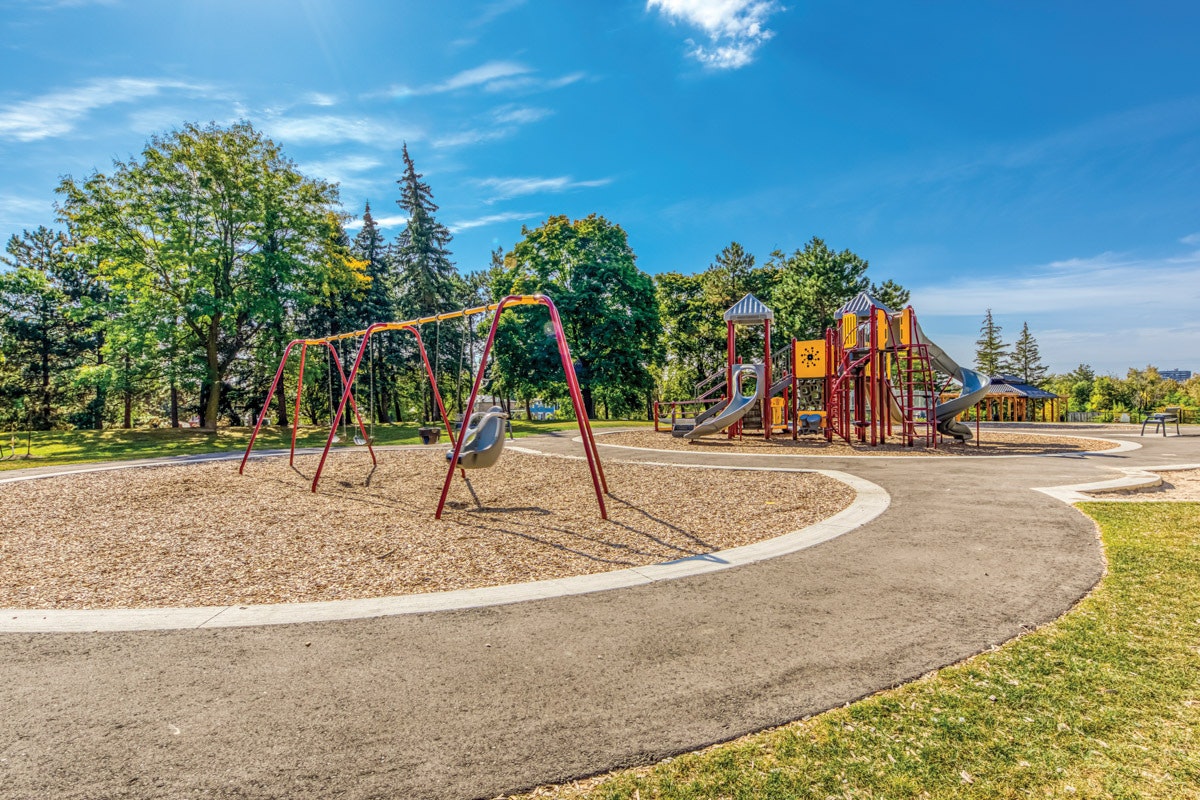3 Knightsbridge Road, Brampton, ON, L6T 3X3 - 13