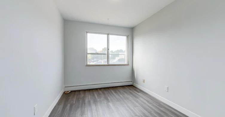 640 Guelph Line, Burlington, ON, L7R 3M9 - 17