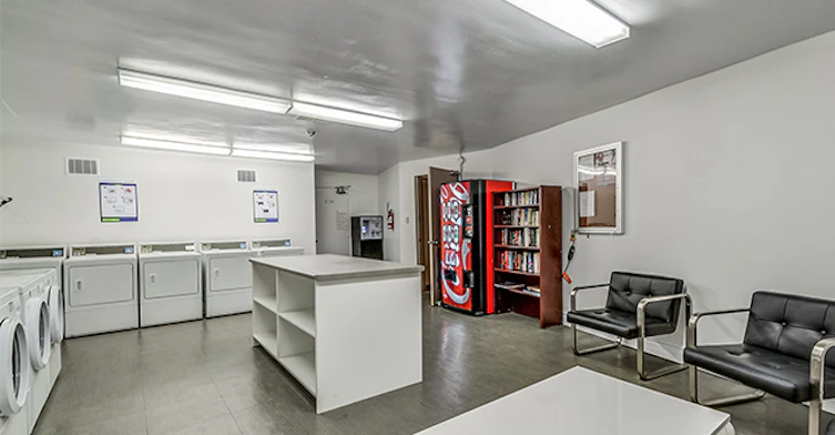 5200 Lakeshore Road, Burlington, ON, L7L 1C5 - 17
