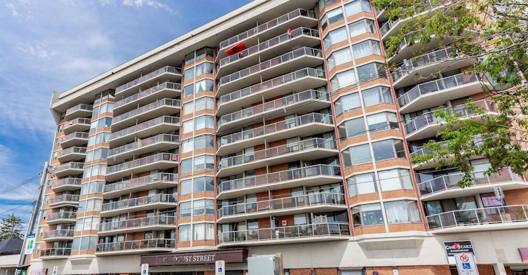 505 Locust Street, Burlington, ON, L7S 1X6