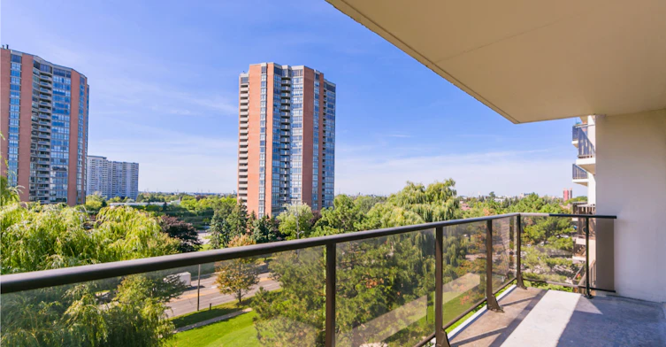 236 Dixon Road, Toronto, ON, M9P 2M3 - 4