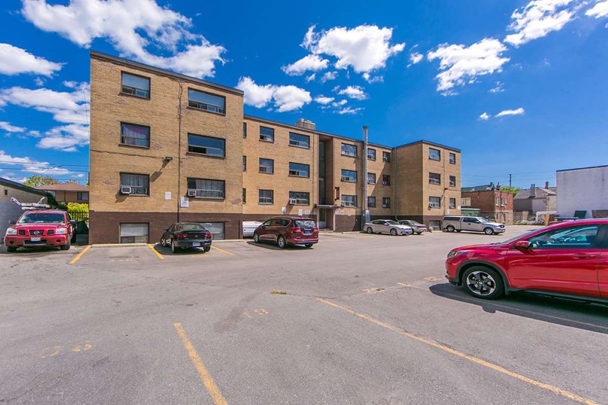 148 Islington Avenue, Toronto, ON, M8V 3B6 - 13