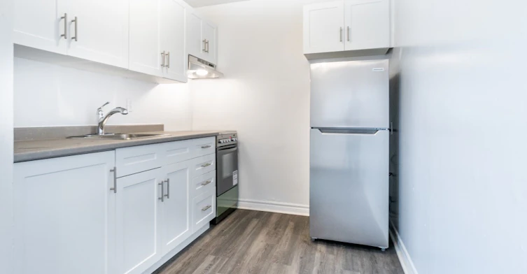 1131 Royal York Road, London, ON, N6H 3Z5 - 9