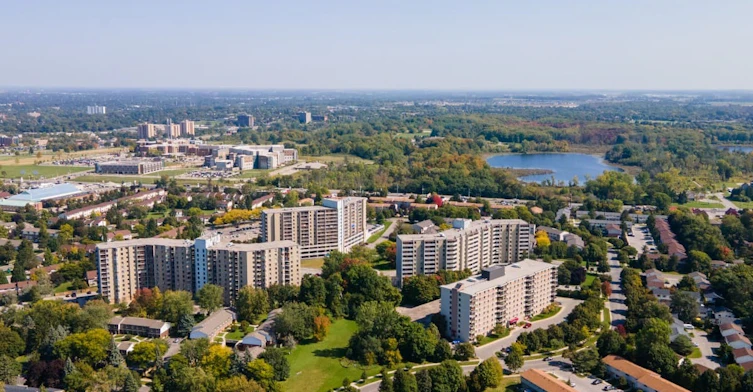 200 Sandringham Crescent, London, ON, N6C 5B6 - 9