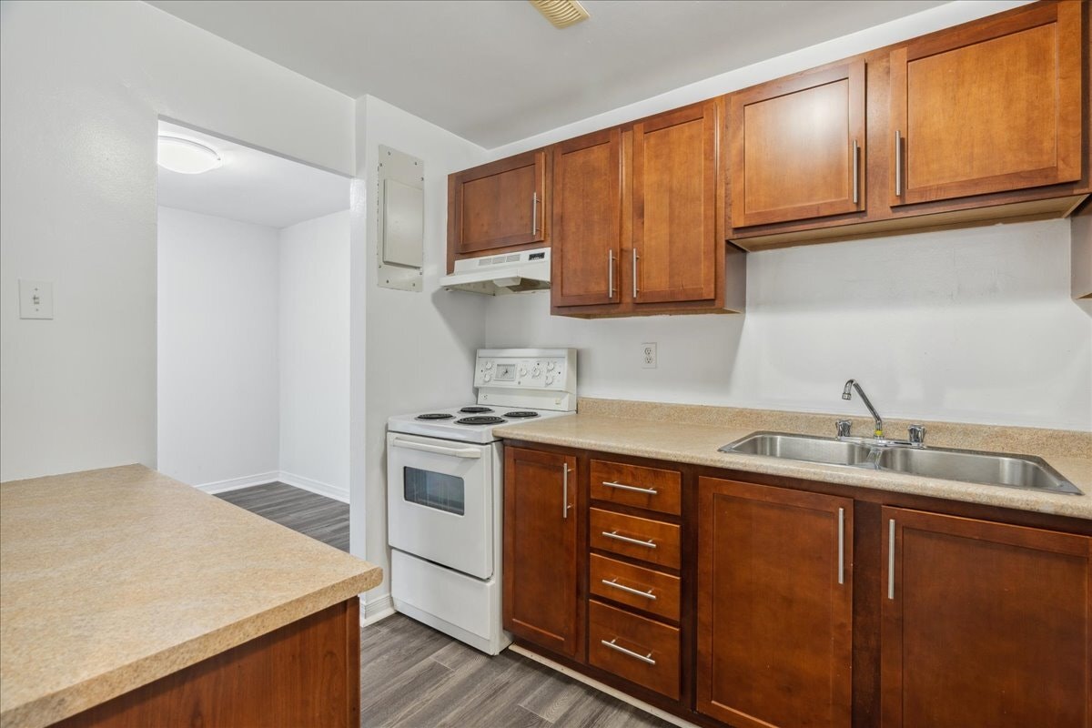 780 Viscount Road, London, ON, N6J 3T3 - 7