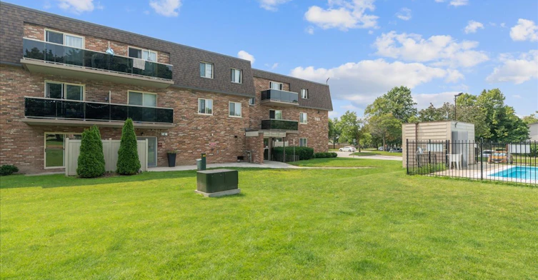 780 Viscount Road, London, ON, N6J 3T3 - 5