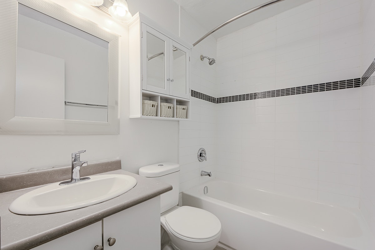 3425 Morning Star Drive, Mississauga, ON, L4T 1X9 - 12