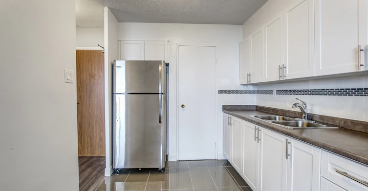 2360 Bonner Road, Mississauga, ON, L5J 2C7 - 8