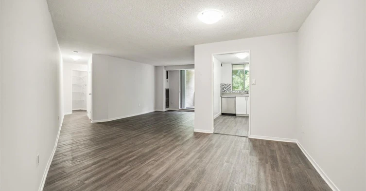 2121 Rathburn Road East, Mississauga, ON, L4W 2X3 - 8
