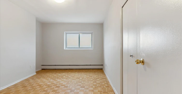 1221 Simcoe Street North, Oshawa, ON, L1G 4X2 - 11