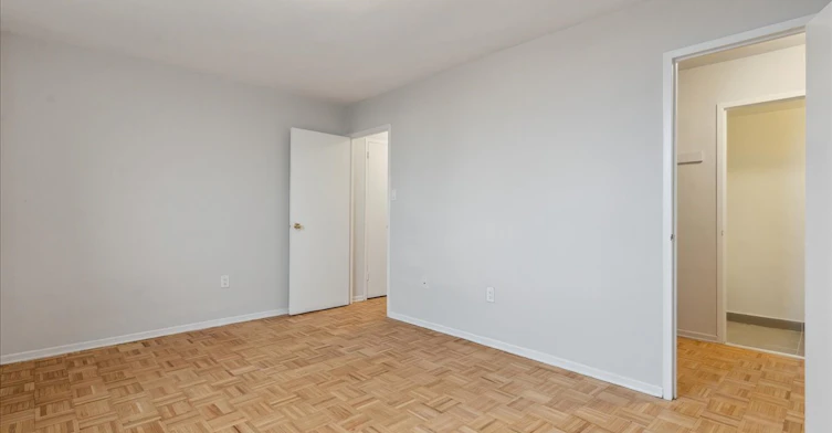 1266 Pentland Street, Oshawa, ON, L1G 3T1 - 9