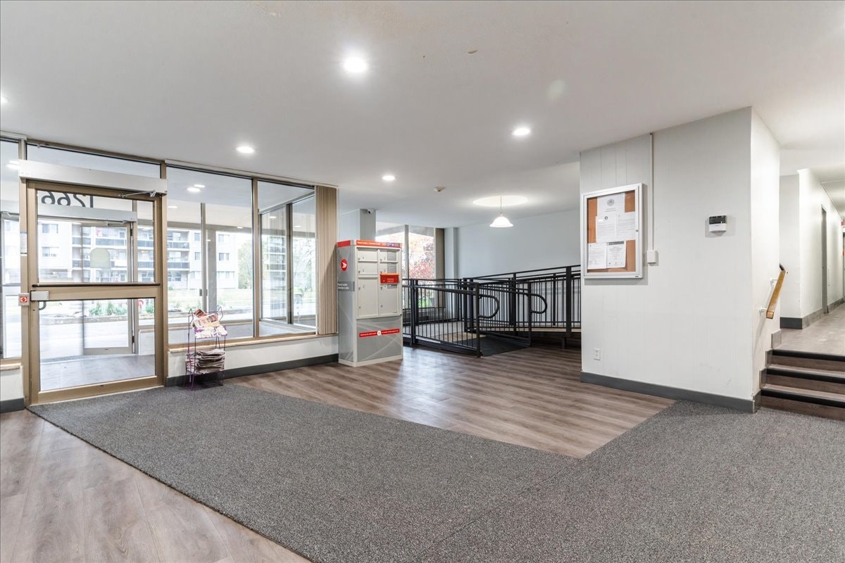 1266 Pentland Street, Oshawa, ON, L1G 3T1 - 3