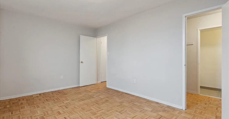 1266 Pentland Street, Oshawa, ON, L1G 3T1 - 9