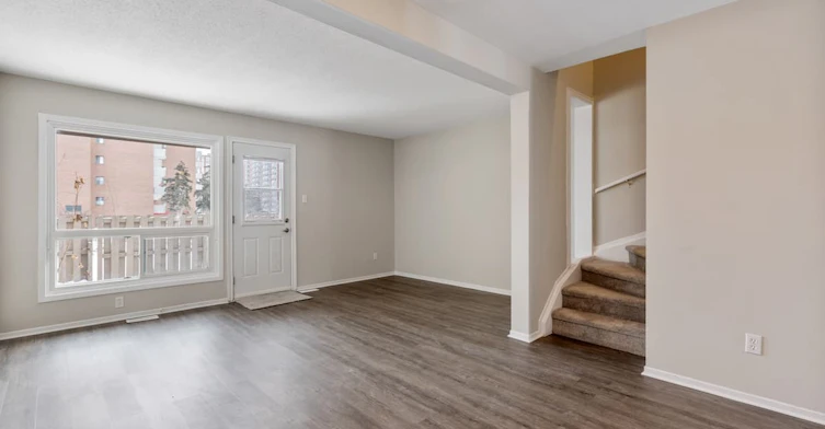 2601 Bridle Path Drive, Ottawa, ON, K1T 1X3 - 5