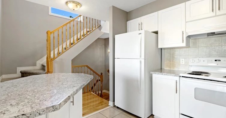 8 Timberline Private, Ottawa, ON, K2G 6W8 - 5