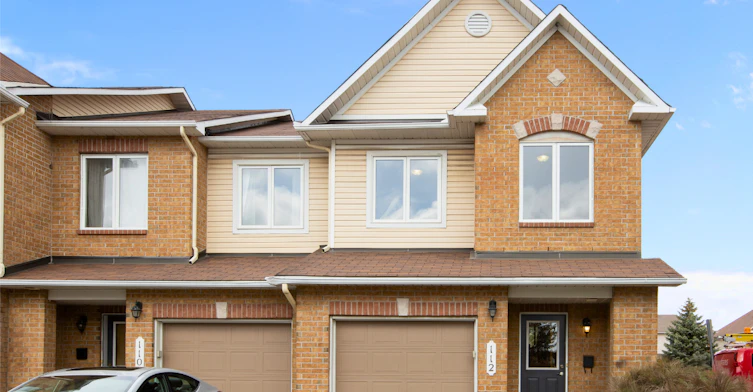 8 Timberline Private, Ottawa, ON, K2G 6W8