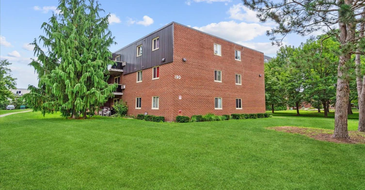190 Canterbury Court, Sarnia, ON, N7T 7P7 - 8
