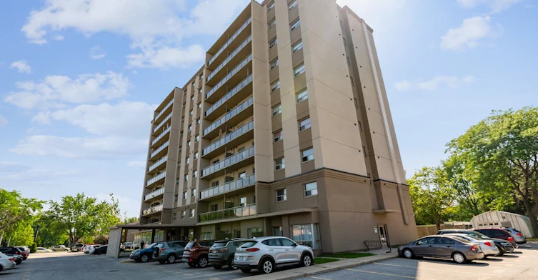 1270 Pontiac Court, Sarnia, ON, N7S 4Y8