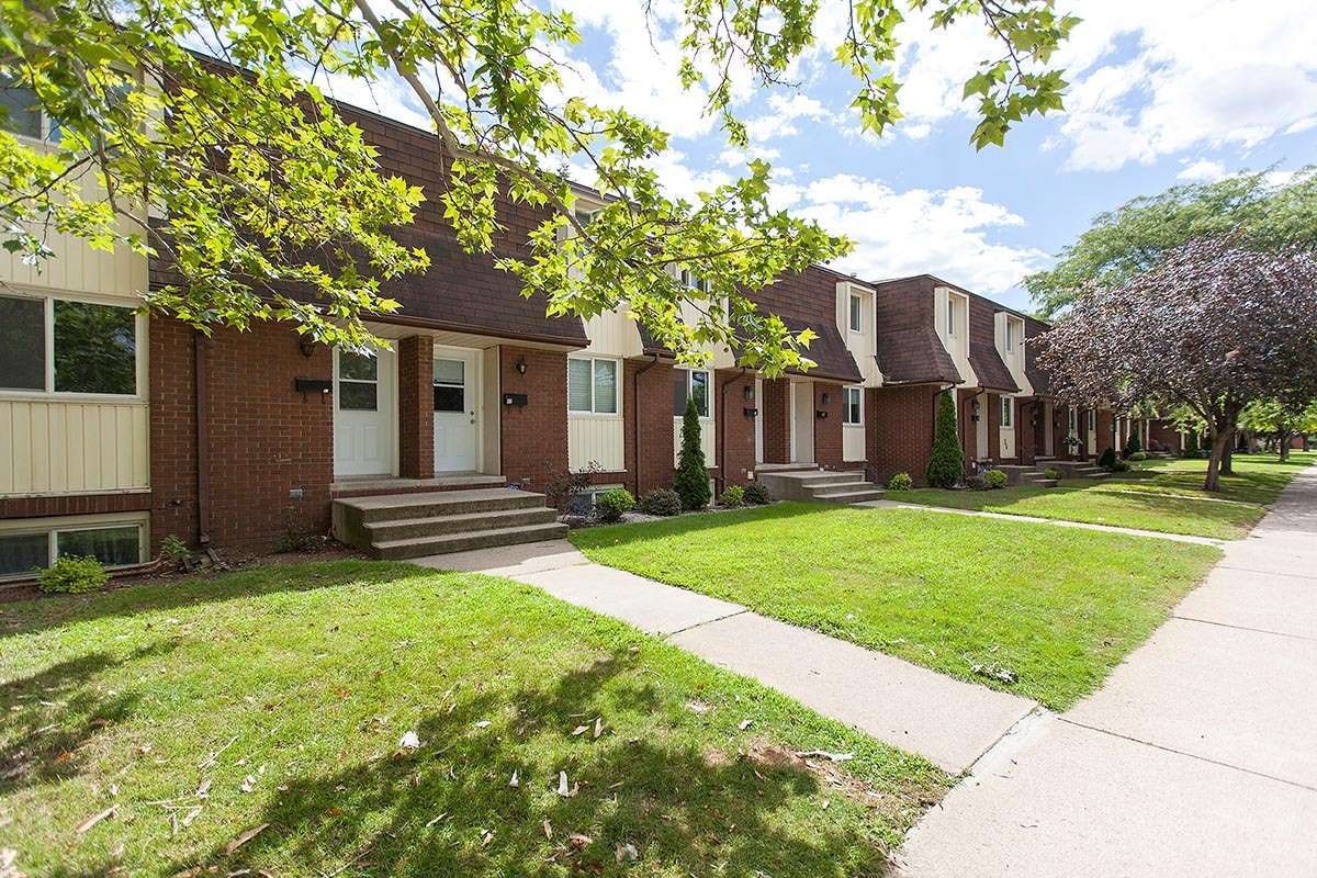 1273 Pontiac Court, Sarnia, ON, N7S 4M9