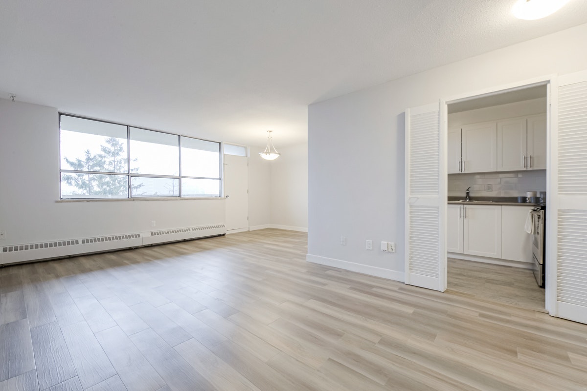 15 Tangreen Court, Vaughan, ON, M2M 3Z1 - 7