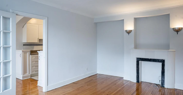 2928 Yonge Street, Toronto, ON, M4R 2K2 - 6