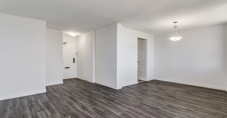 2020 Sheppard Avenue West, Toronto, ON, M3N 1A3 - 10