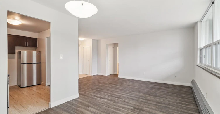 370 Mccowan Road, Toronto, ON, M1J 1J3 - 10