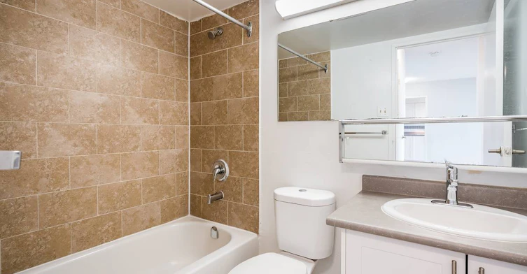 500 Murray Ross Parkway, Toronto, ON, M3J 2Z3 - 13