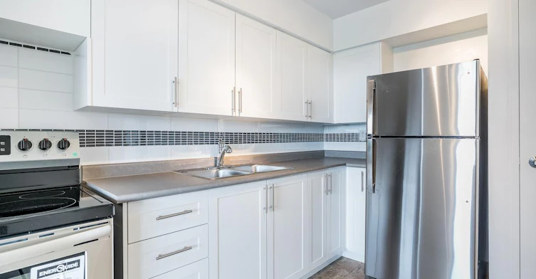 500 Murray Ross Parkway, Toronto, ON, M3J 2Z3 - 10