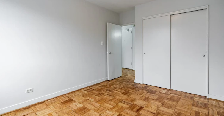 1 Oriole Road, Toronto, ON, M4V 2E7 - 8