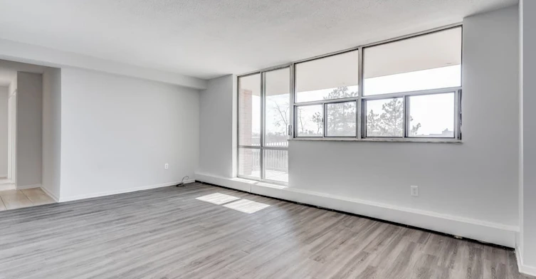 18 Panorama Court, Toronto, ON, M9V 3Z8 - 8